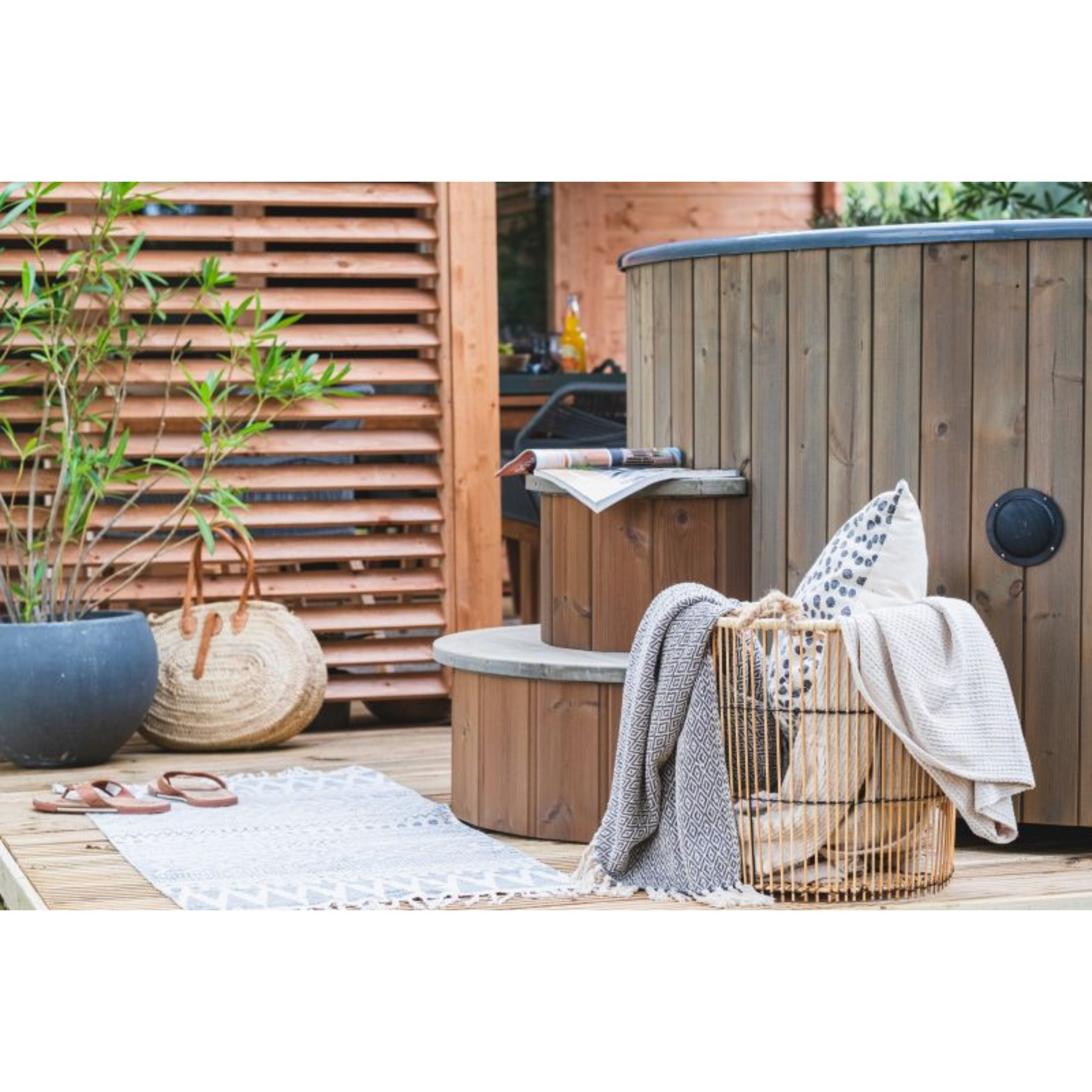 Hottub Deluxe ø200 cm Thermowood