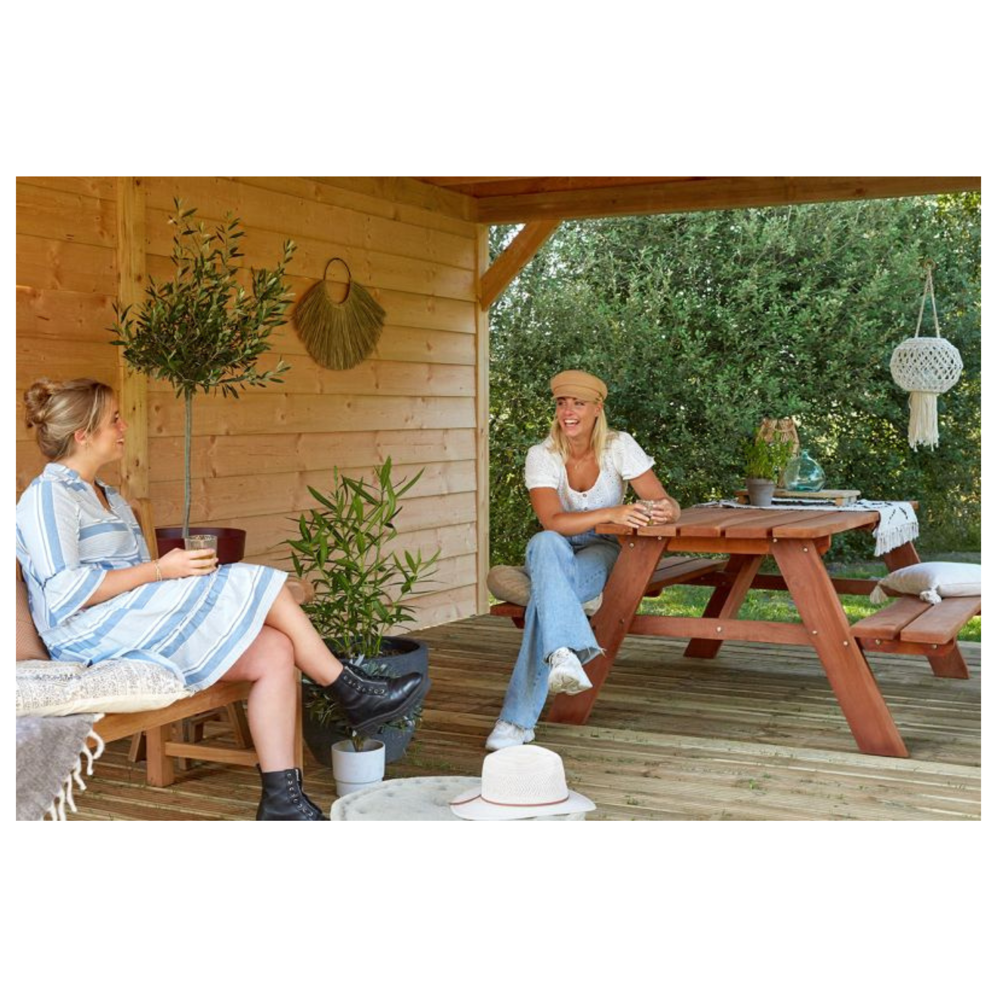 Hardhouten picknicktafel Business